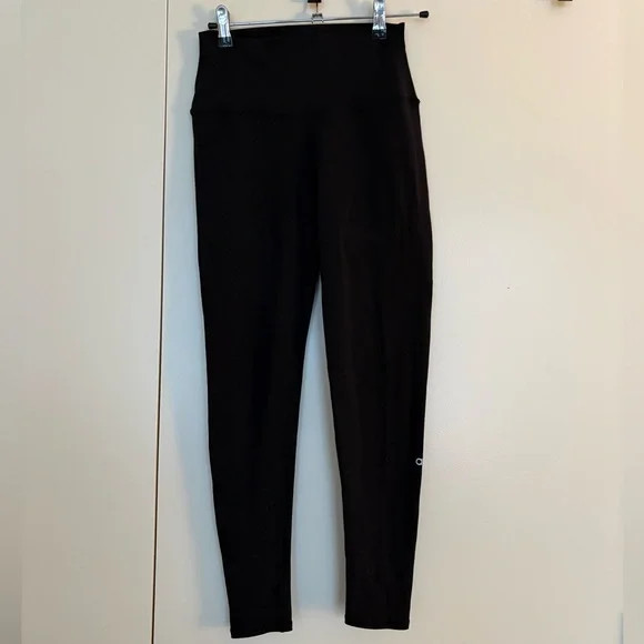 Alo high waisted black leggings - Picture 2 of 4